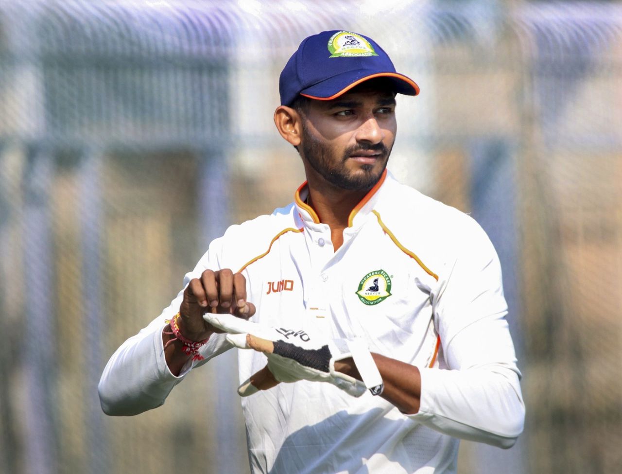 Akshay Wadkar tunes up for Vidarbha's clash against Hyderabad, Nagpur, January 29, 2025