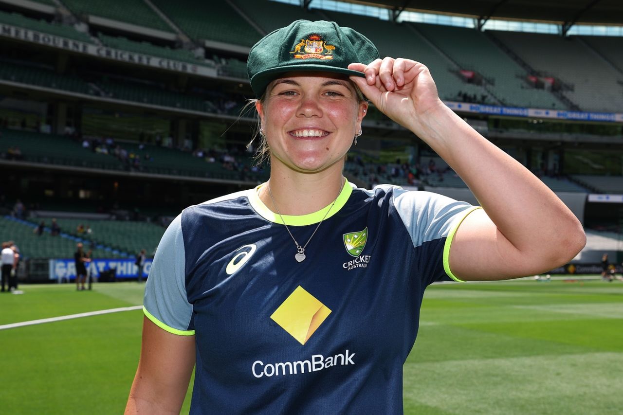 Georgia Voll became the 185th woman to represent Australia in Test cricket, Australia vs England, Women's Ashes, only Test, 1st day, Melbourne, January 30, 2025
