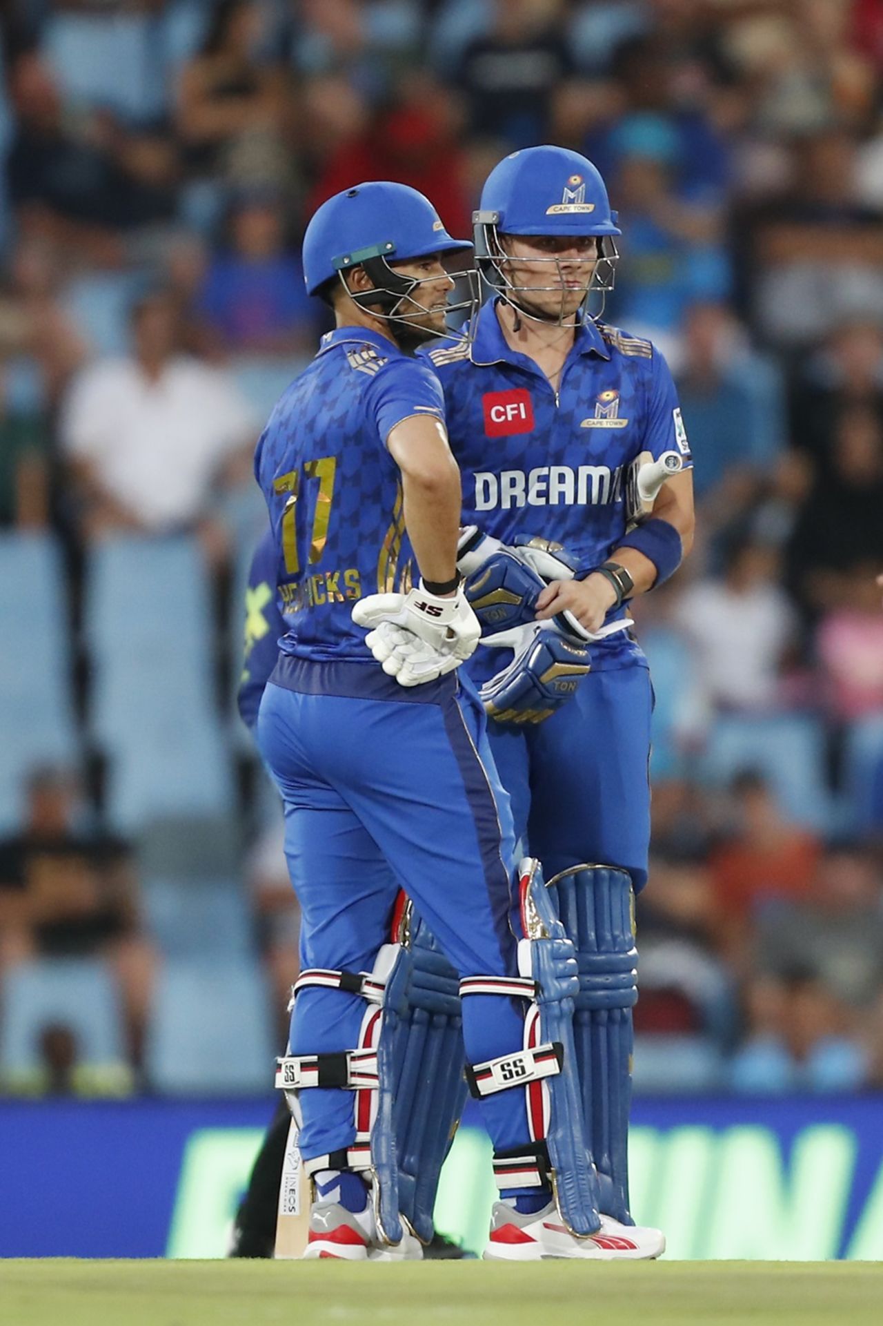 Live: Brevis' Century! 125 Runs Leaves Aussies Needing 219! - 24947vk