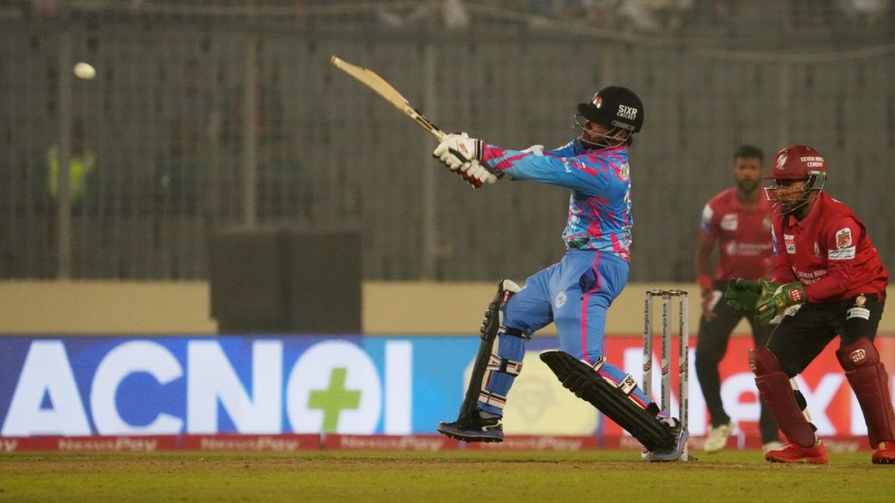 Parvez Hossain Emon top scored for Chittagong Kings with 75 off 41, Chittagong Kings vs Fortune Barishal, Bangladesh Premier League, BPL 2024-25, Dhaka, February 1, 2025