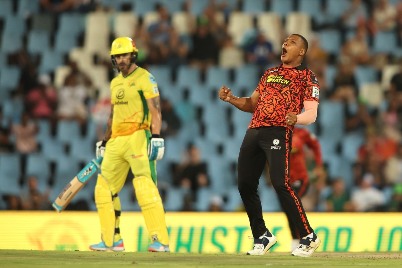 Ottneil Baartman roars after dismissing Faf du Plessis, Joburg Super Kings vs Sunrisers Eastern Cape, Eliminator, Centurion, SA20, February 5, 2025