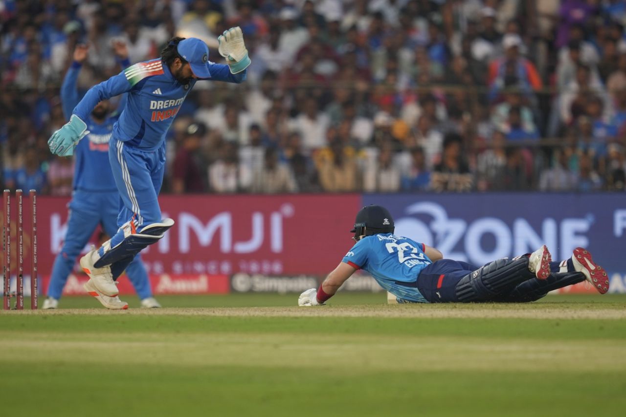Liam Livingstone was run-out for after a quick 41, India vs England, 2nd ODI, Cuttack, February 9, 2025