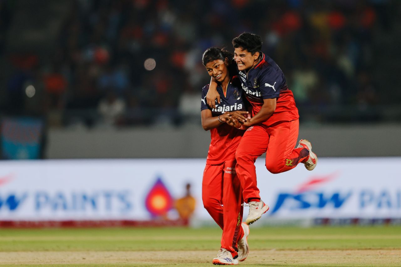 Prema Rawat claimed the big wicket of Beth Mooney, Gujarat Giants vs Royal Challengers Bangalore, WPL 2025, Vadodara, February 14, 2025