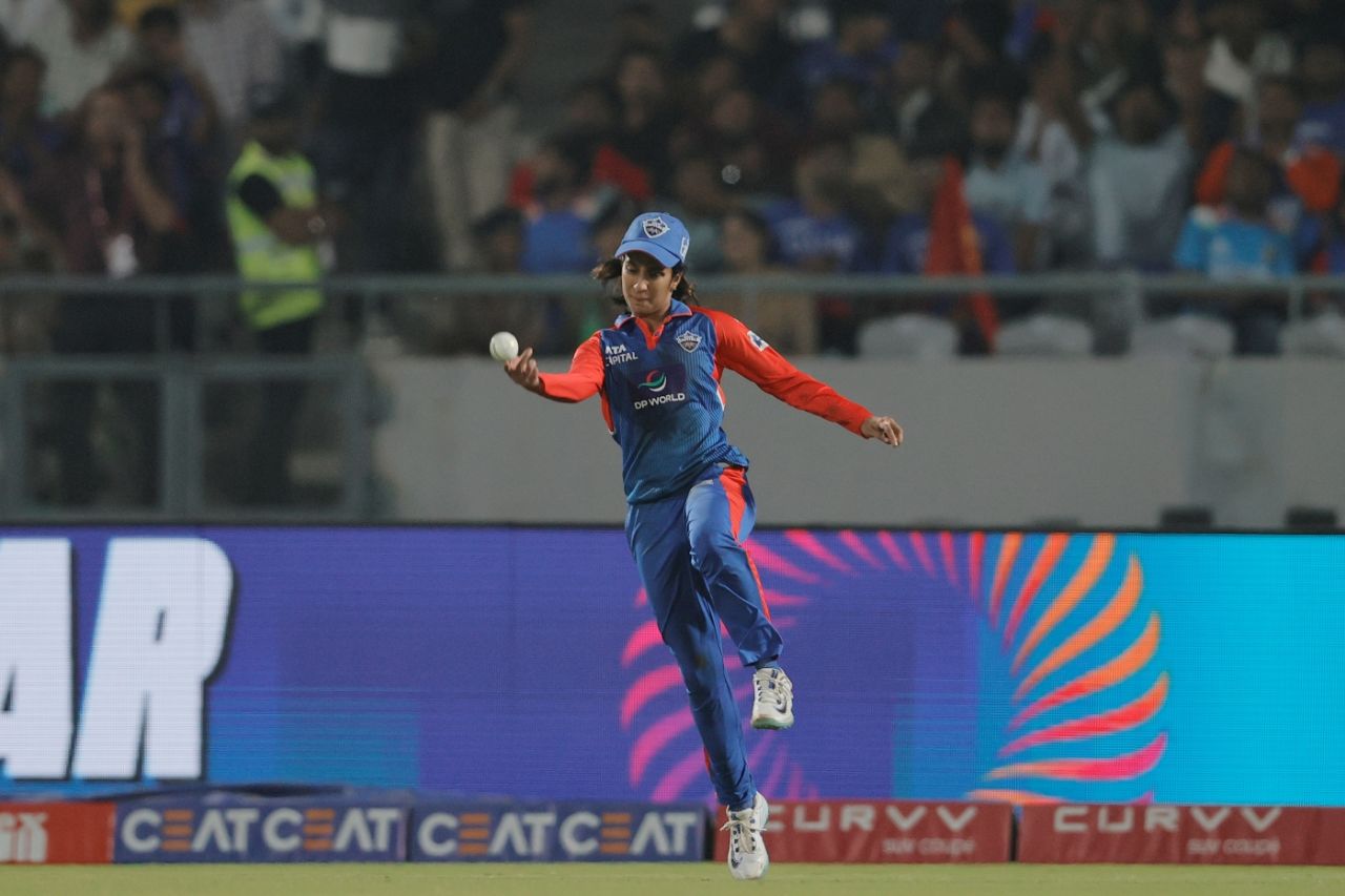 Jemimah Rodrigues took the catch of Danni Wyatt-Hodge soon after dropping her, Delhi Capitals vs Royal Challengers Bengaluru, WPL 2025, Vadodara, February 17, 2025