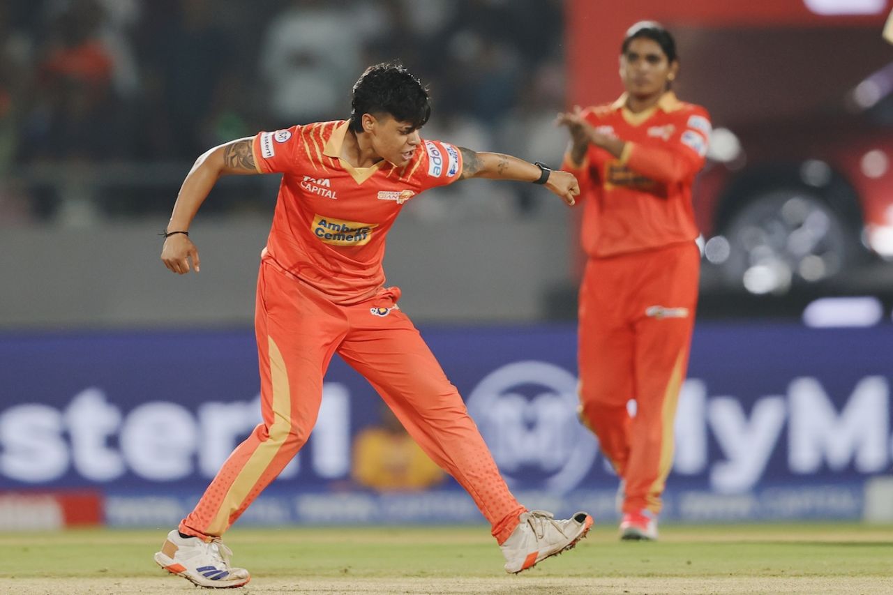 Gujarat Giants vs Mumbai Indians WPL 2025 Report: Kashvee Gautam took the big wickets of Harmanpreet Kaur and Amelia Kerr, Gujarat Giants vs Mumbai Indians, WPL 2025, February 18, 2025 | sportzpoint.com