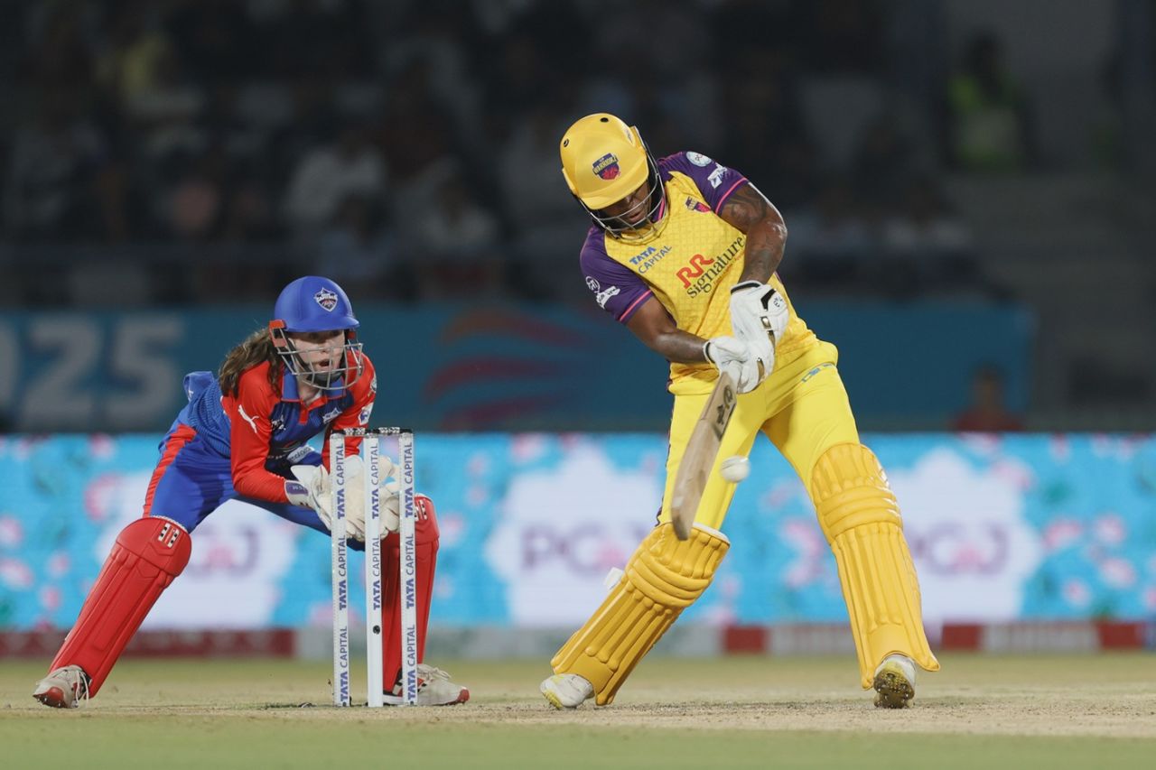 UP Warriorz vs Delhi Capitals WPL 2025 Match 6 Report: Debutant Chinelle Henry scored an unbeaten 33 from 15 balls | sportzpoint.com