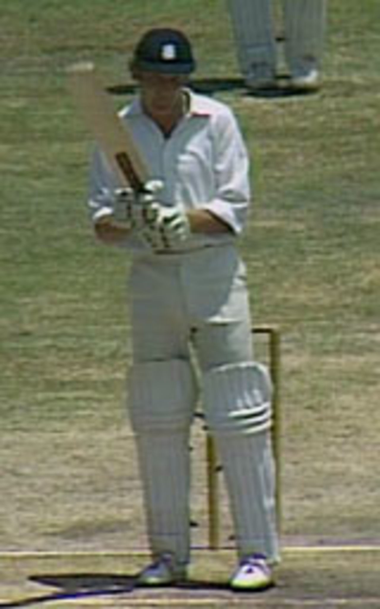 Mike Denness feels the heat, Australia v England, Brisbane, 1974