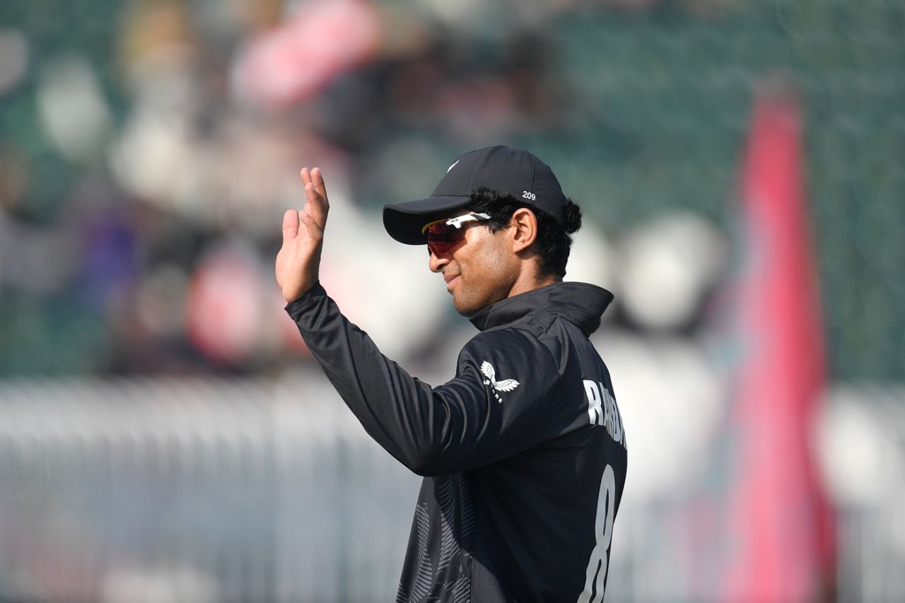Rachin Ravindra was back after missing three games due to a blow on the head, Bangladesh vs New Zealand, Champions Trophy, Rawalpindi, February 24, 2025