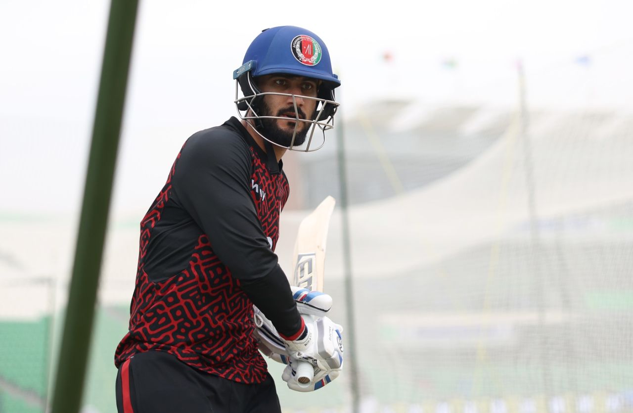Ikram Alikhil waits for the ball, Afghanistan vs England, ICC Men's Champions Trophy, Lahore, February 25, 2025