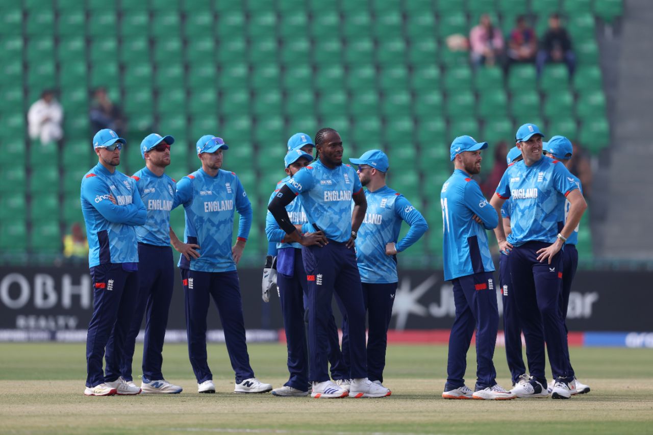 England and Jofra Archer wait on a DRS decision - which went their way, accounting for Sediqullah Atal, England vs Afghanistan, Gaddafi Stadium, Lahore, ICC Champions Trophy, February 26, 2025
