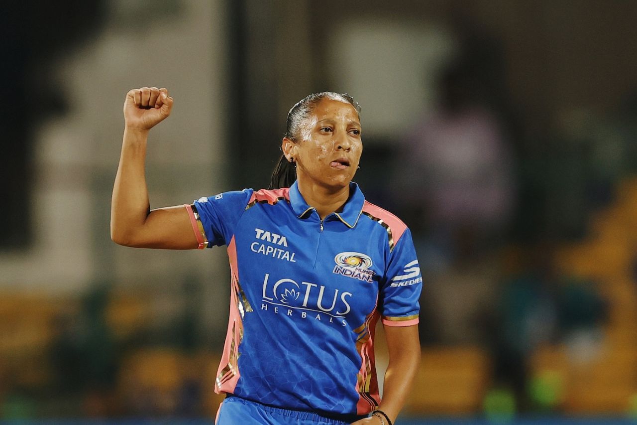Shabnim Ismail breached the 120kmh mark a few times, Mumbai Indians vs UP Warriorz, WPL, Bengaluru, February 26, 2025