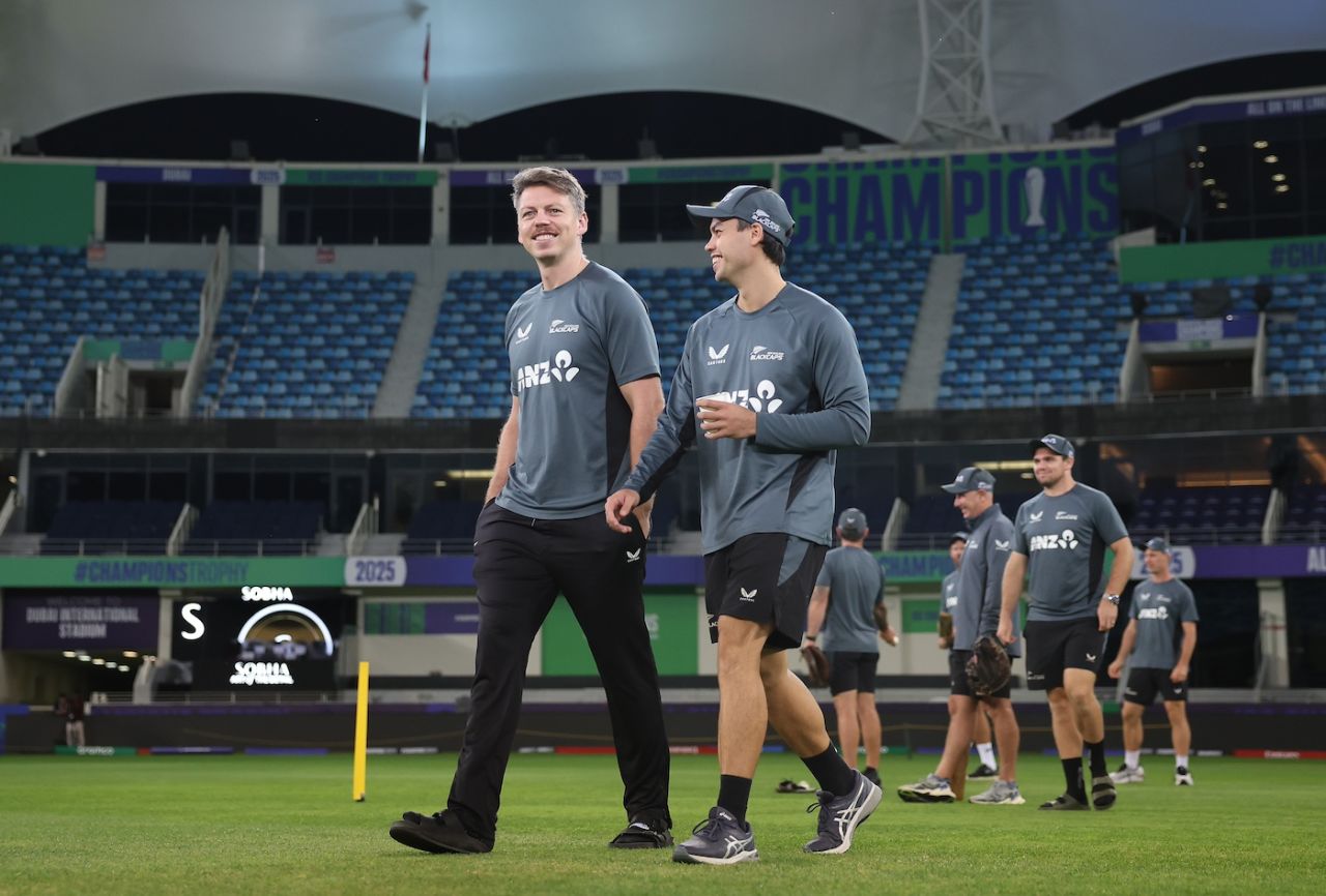 Michael Bracewell and Mark Chapman take stock of the conditions, India vs New Zealand, Champions Trophy, Dubai, March 1, 2025
