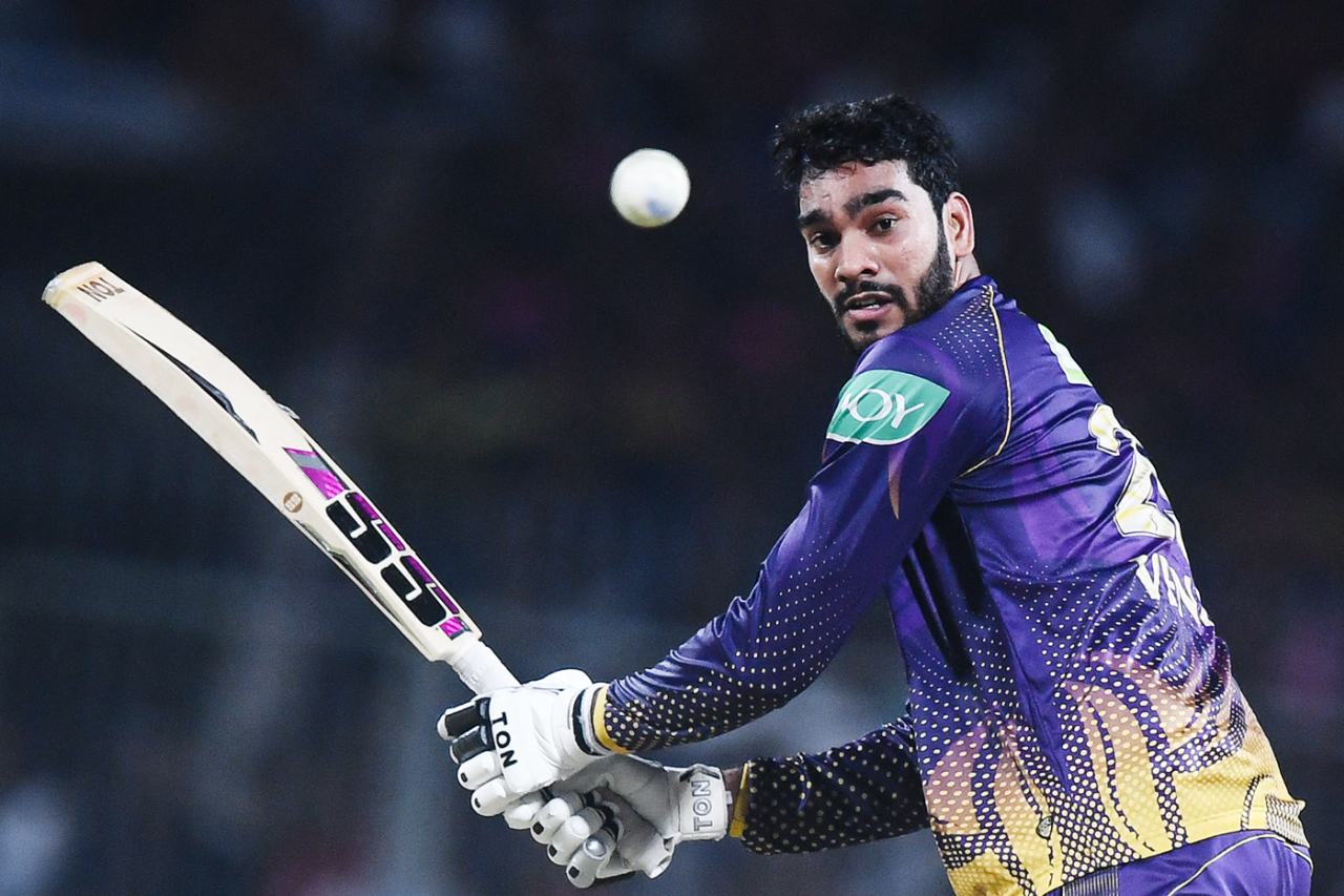 Venkatesh Iyer looks at the ball, Kolkata Knight Riders vs Rajasthan Royals, IPL 2023, Kolkata, May 11, 2023