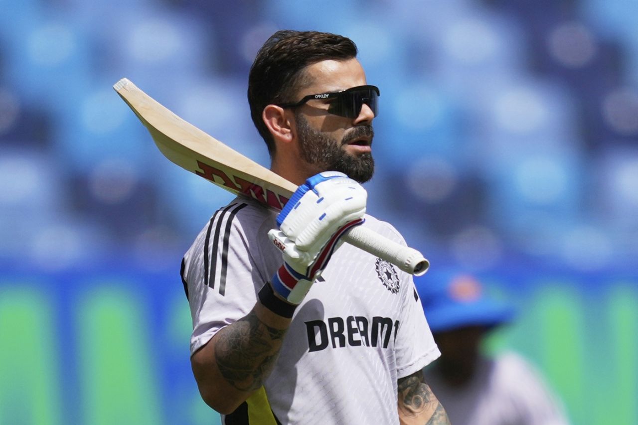 Virat Kohli warms up, Australia vs India, 1st semi-final, Dubai, Champions Trophy, March 4 2025