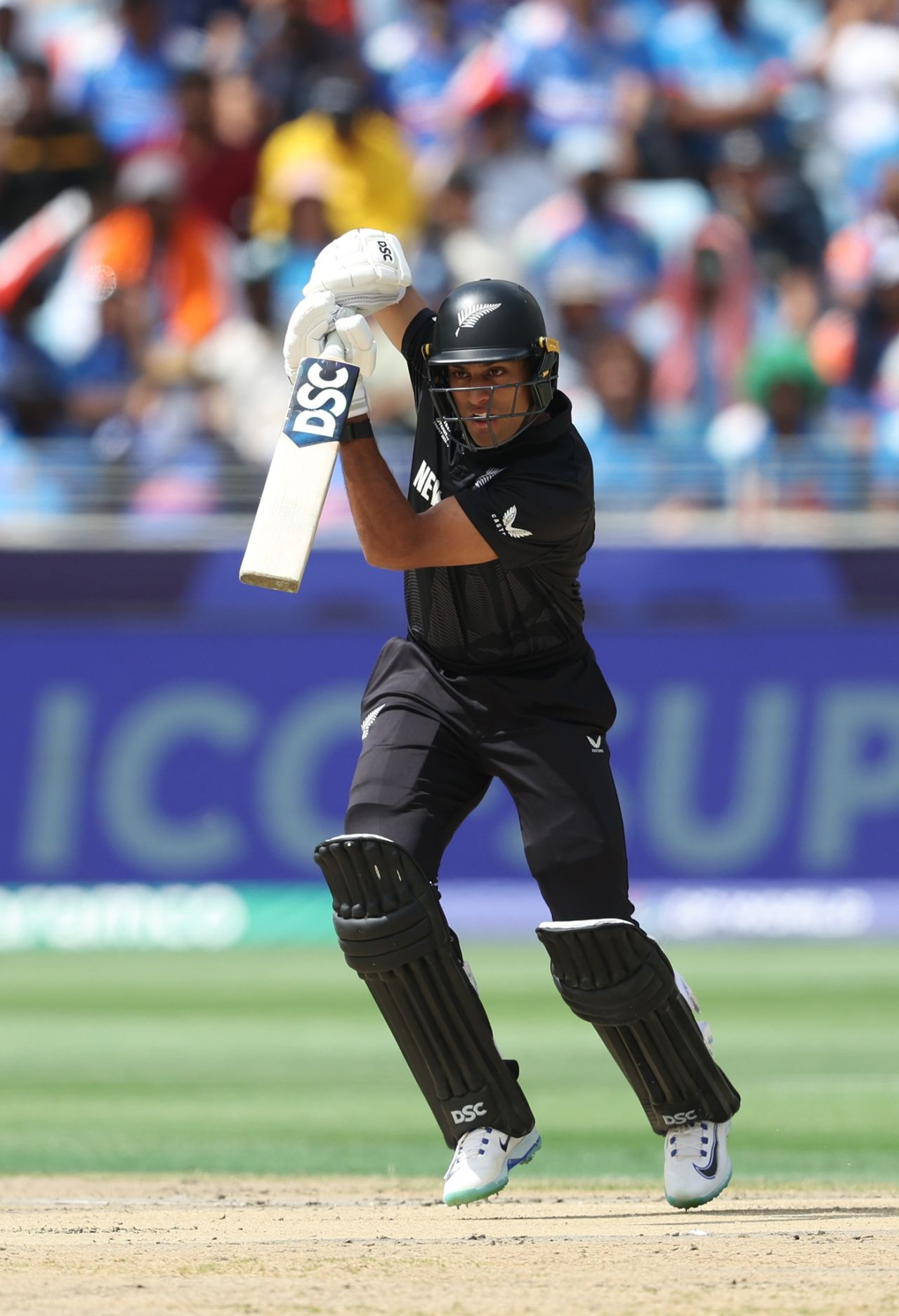 Rachin Ravindra presents the straight bat, India vs New Zealand, Champions Trophy final, Dubai, March 9, 2025