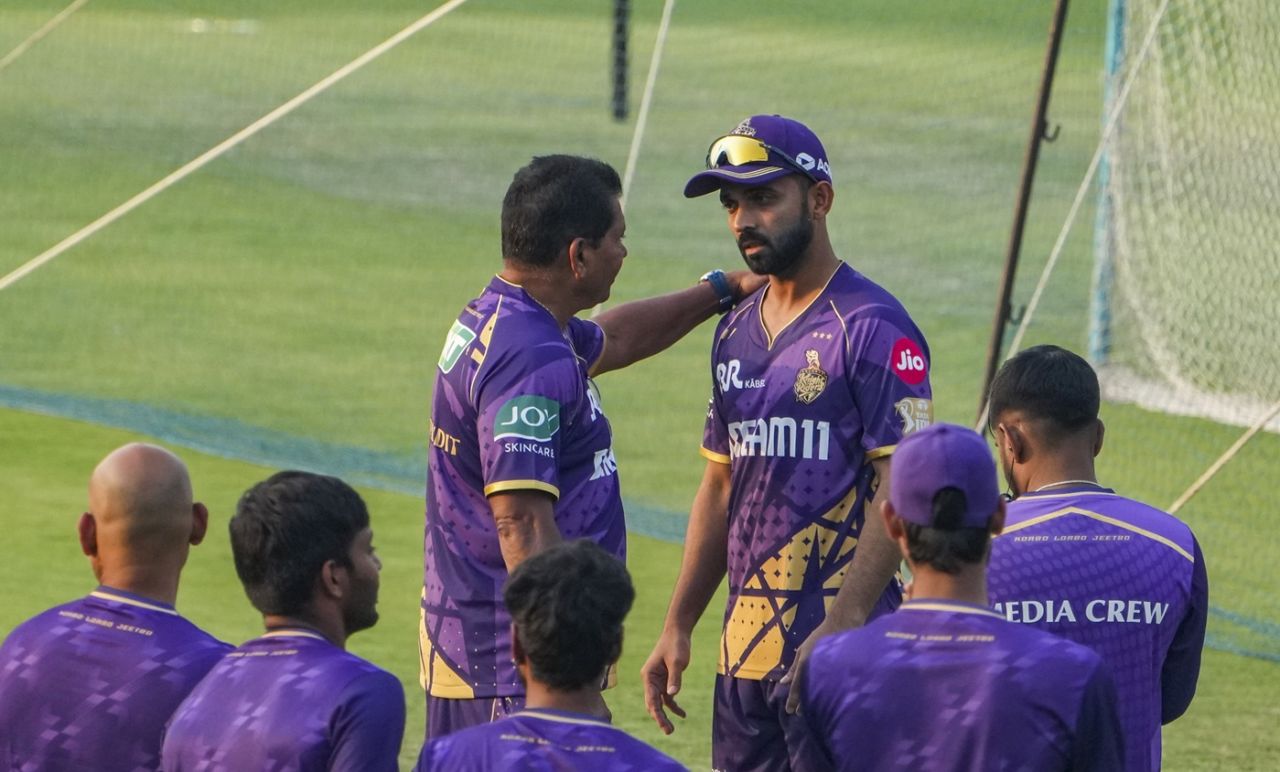Coach Chandrakant Pandit has a chat with captain Ajinkya Rahane, IPL 2025, Kolkata, March 12, 2025