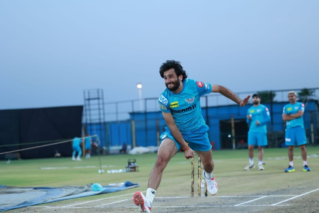 Ravi Bishnoi gets into his delivery stride during training, IPL 2025, Lucknow, March 12, 2025
