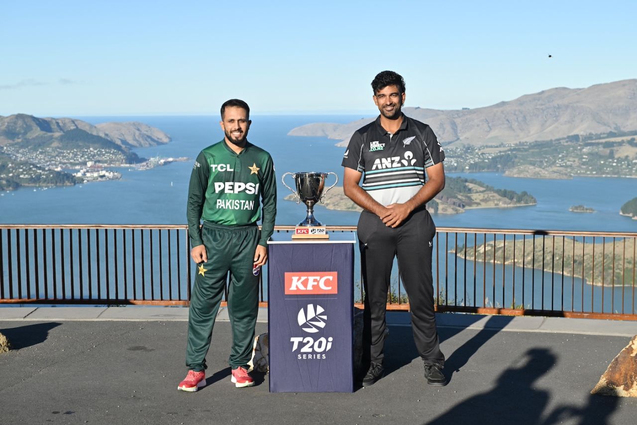 Mohammad Haris and Ish Sodhi pose with the series trophy, New Zealand vs Pakistan, 1st T20I, Christchurch, March 13, 2025