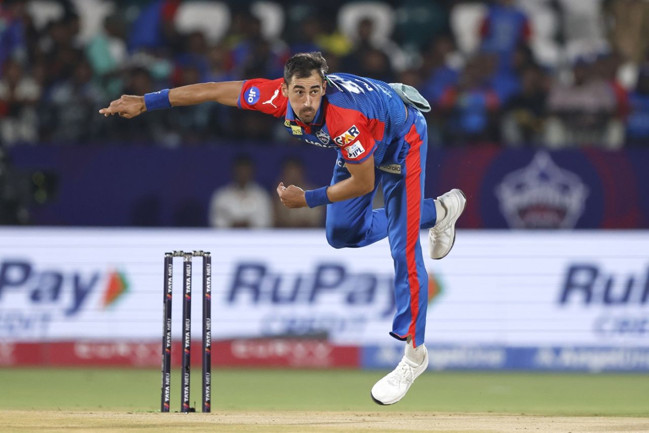 Mitchell Starc bowls on his debut for Delhi Capitals, Delhi Capitals vs Lucknow Super Giants, IPL 2025, Visakhapatnam, March 24, 2025