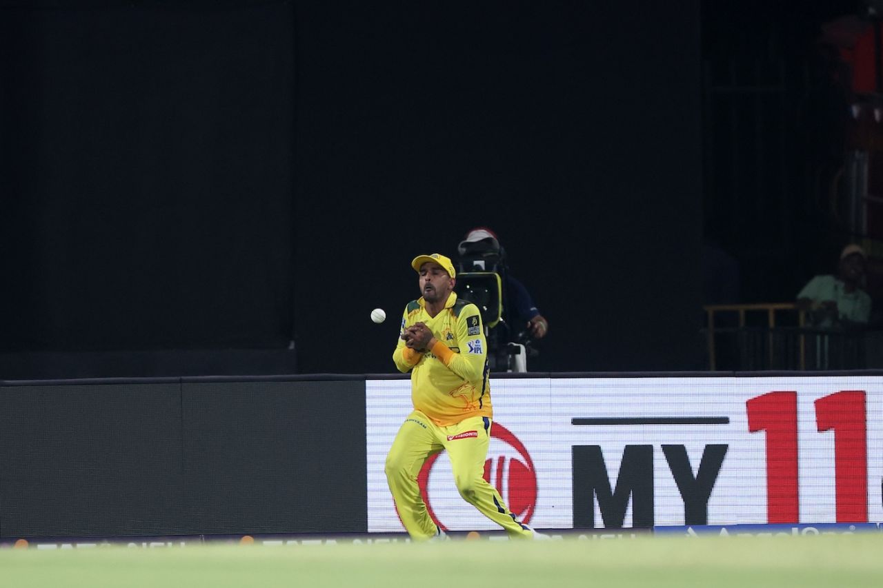 Deepak Hooda put down Rajat Patidar not far from the rope, Chennai Super Kings vs Royal Challengers Bengaluru, IPL 2025, Chennai, March 28, 2025