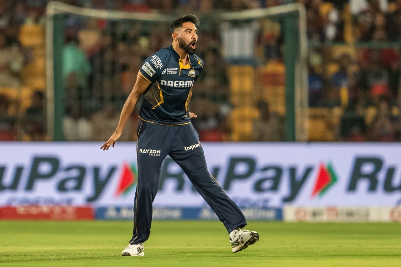 Mohammed Siraj roars after getting Phil Salt, Royal Challengers Bengaluru vs Gujarat Titans, IPL 2025, Bengaluru, April 2, 2025