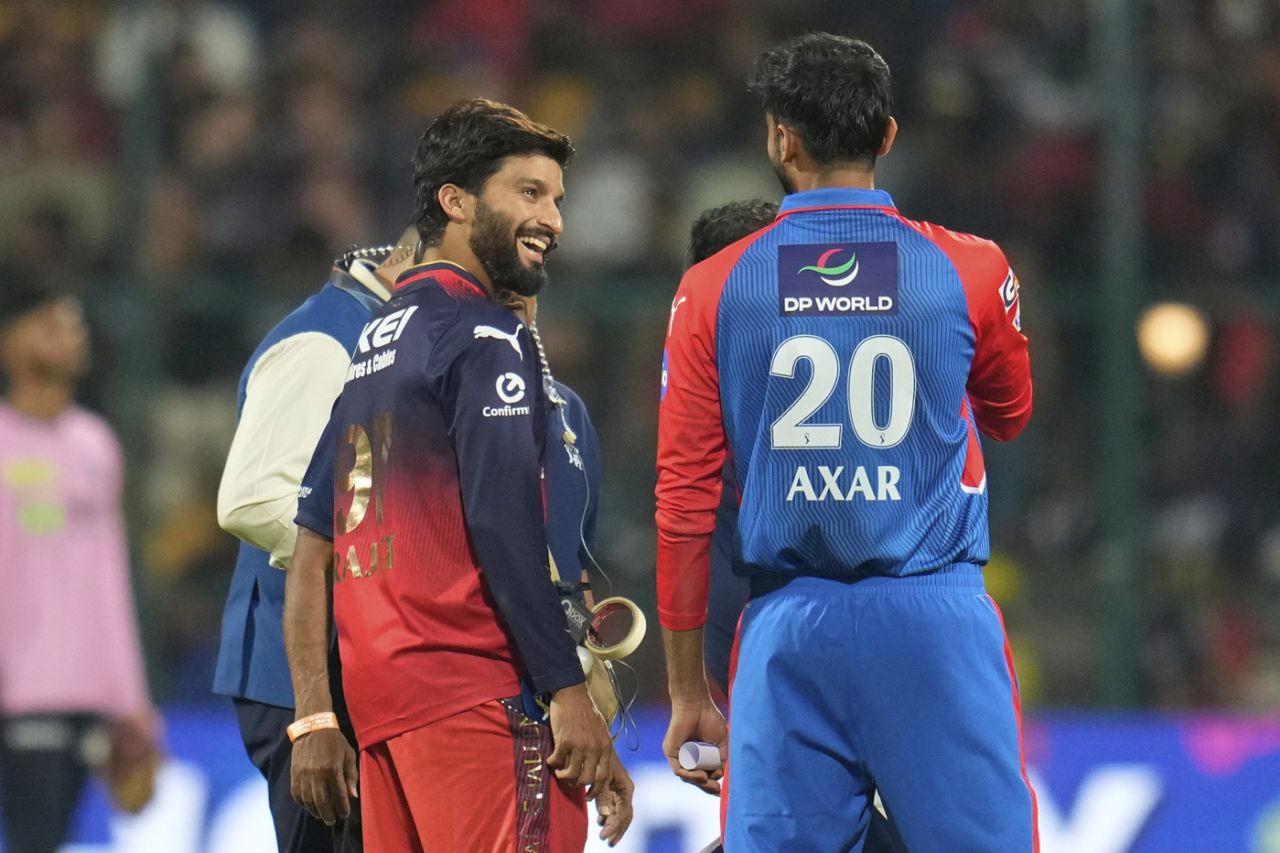 Rajat Patidar shares a laugh with Axar Patel at the toss, Royal Challengers Bengaluru vs Delhi Capitals, IPL, Bengaluru, April 10, 2025