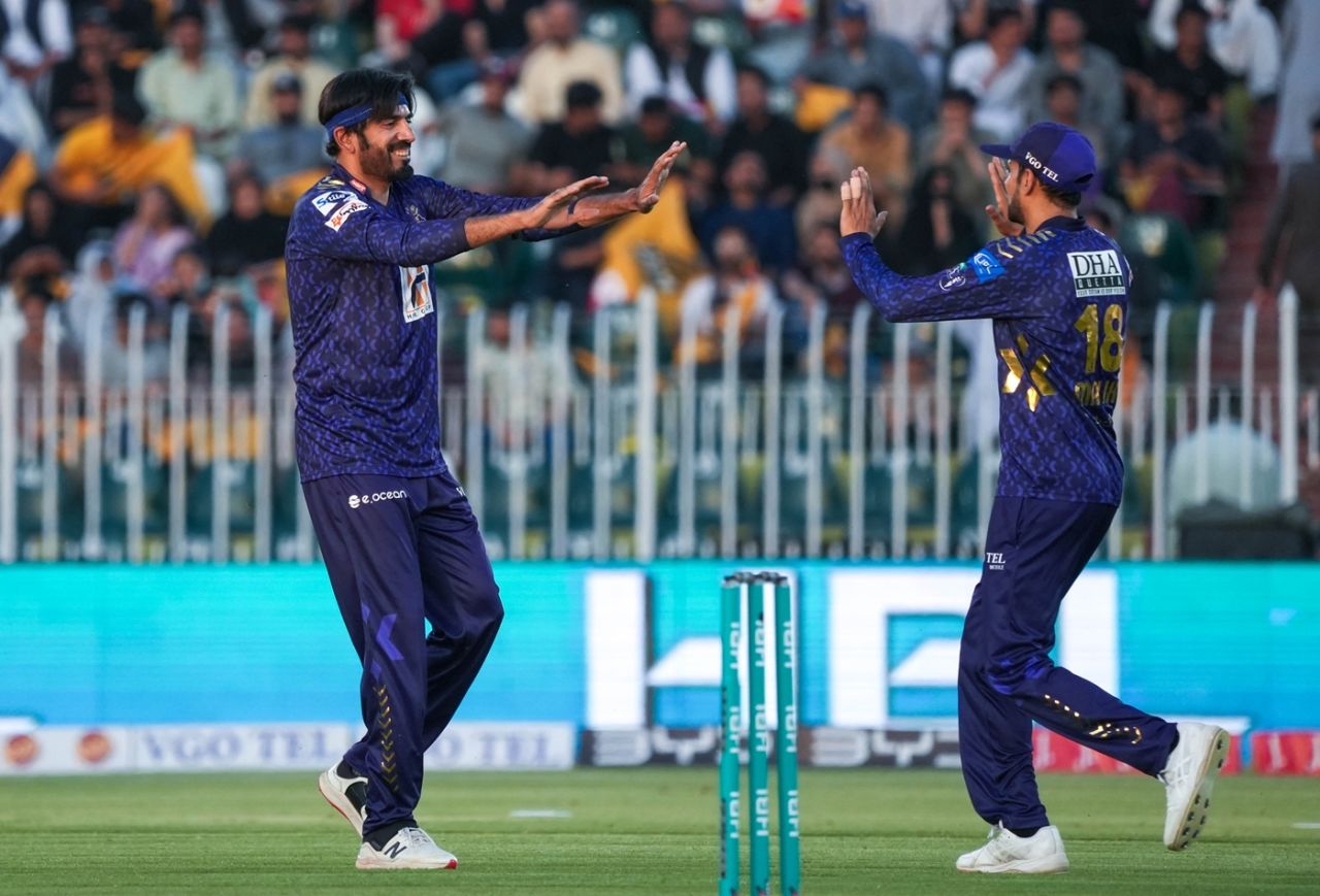 Usman Tariq picked up two wickets in two balls, Peshawar Zalmi vs Quetta Gladiators, Rawalpindi, PSL 2025, April 12, 2025