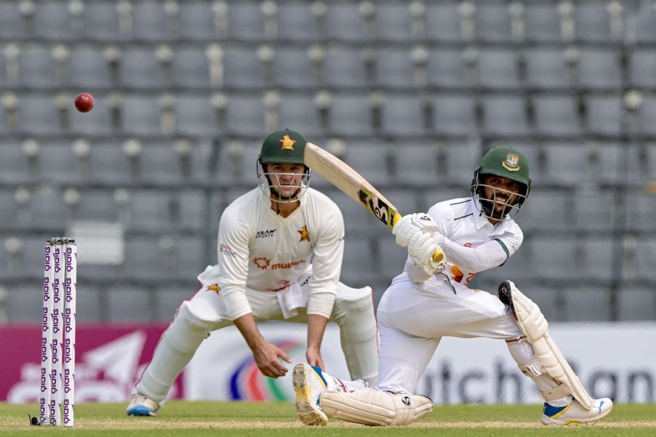 Mominul Haque plays the sweep, Bangladesh vs Zimbabwe, 1st Test, Sylhet, 3rd day, April 22, 2025