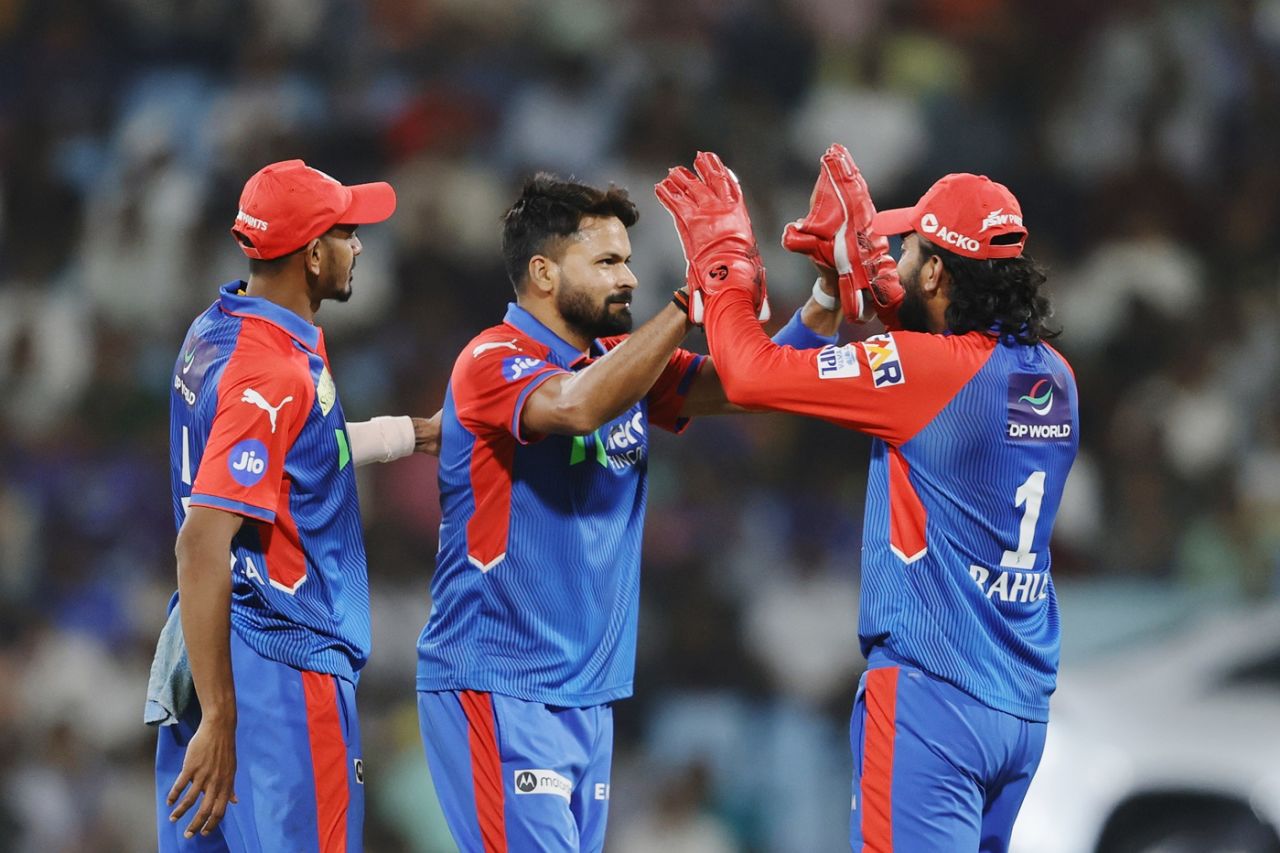Mukesh Kumar got two wickets in his first two overs, Lucknow Super Giants vs Delhi Capitals, IPL 2025, Lucknow, April 22, 2025
