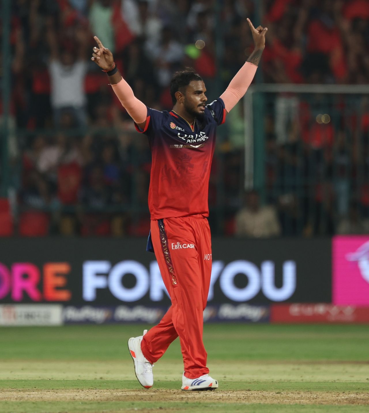 Yash Dayal celebrates the wicket of Shubham Dubey, Royal Challengers Bengaluru vs Rajasthan Royals, IPL 2025, Bengaluru, April 24, 2025