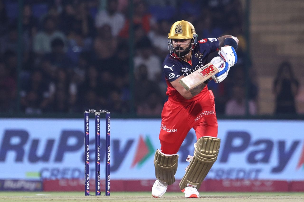 Virat Kohli unfurls a drive, Delhi Capitals vs Royal Challengers Bengaluru, IPL 2025, Delhi, April 27, 2025