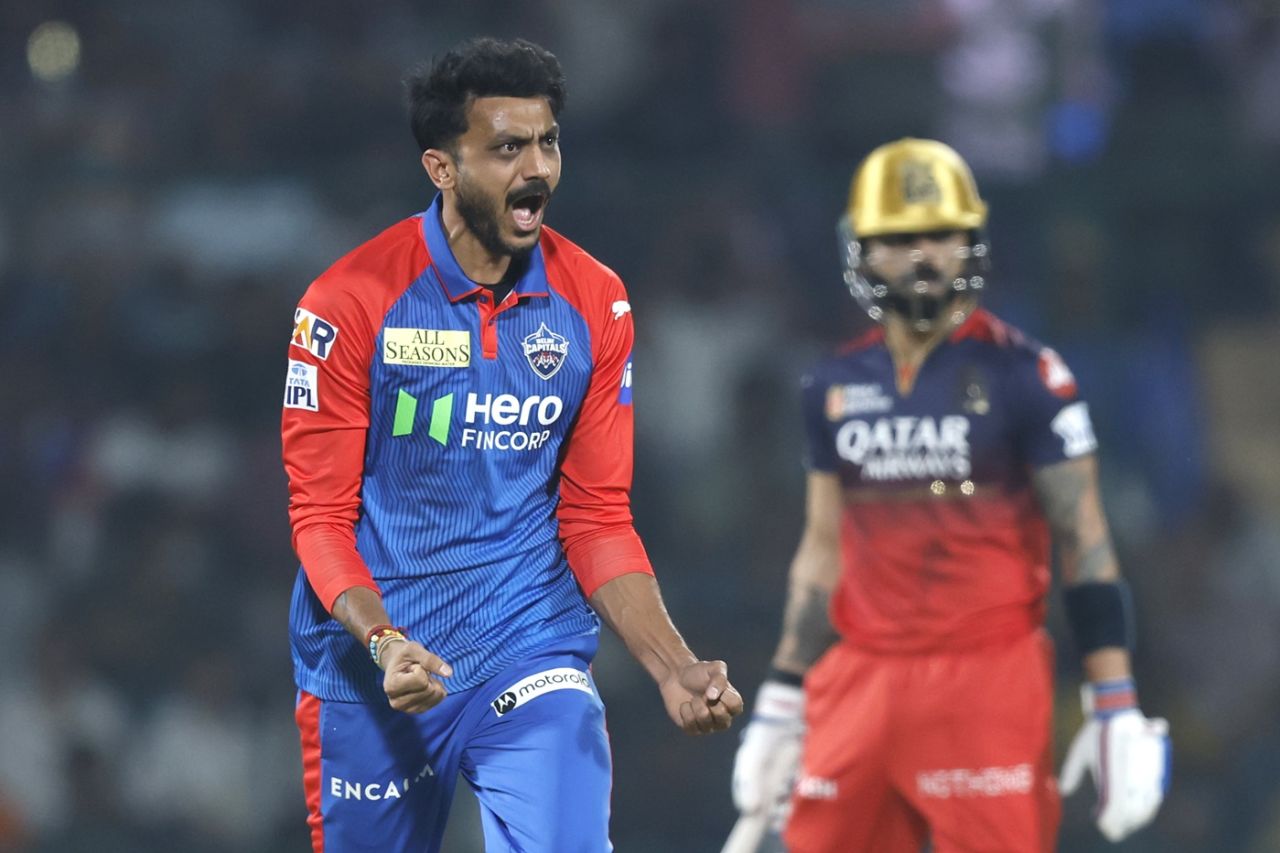 Axar Patel roars after taking a wicket, Delhi Capitals vs Royal Challengers Bengaluru, IPL 2025, Delhi, April 27, 2025