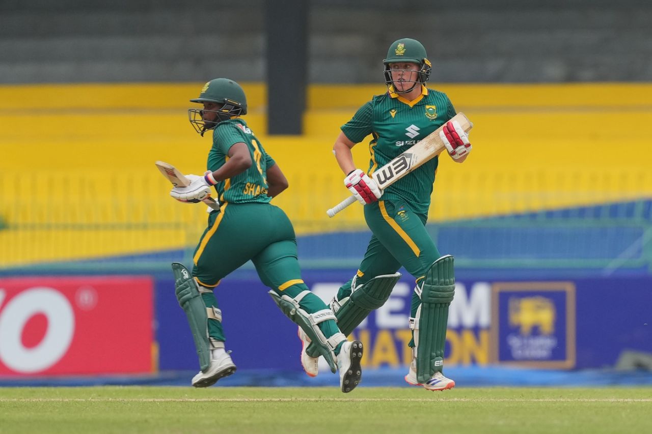 Nondumiso Shangase and Annerie Dercksen added 70 runs for the fifth wicket, India vs South Africa, Women's tri-series, Colombo, May 7, 2025