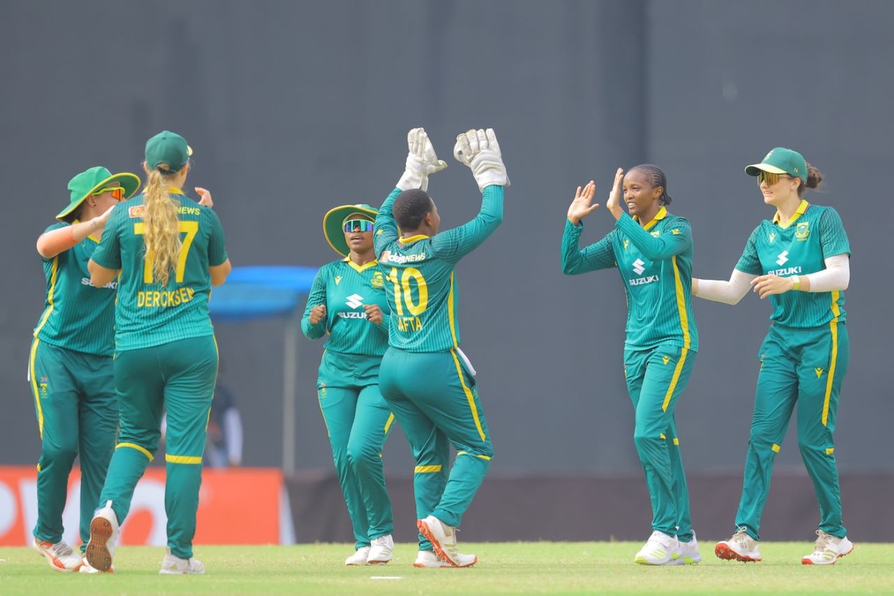Ayabonga Khaka handed Sri Lanka a double blow in the middle overs, Sri Lanka vs South Africa, Women's ODI tri-series, Colombo, May 9, 2025