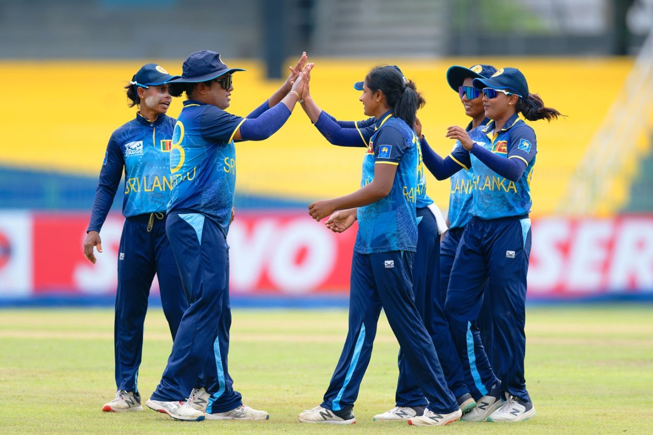 Inoka Ranaweera got rid of Pratika Rawal, India vs Sri Lanka, women's tri-series, final, Colombo, May 11, 2025