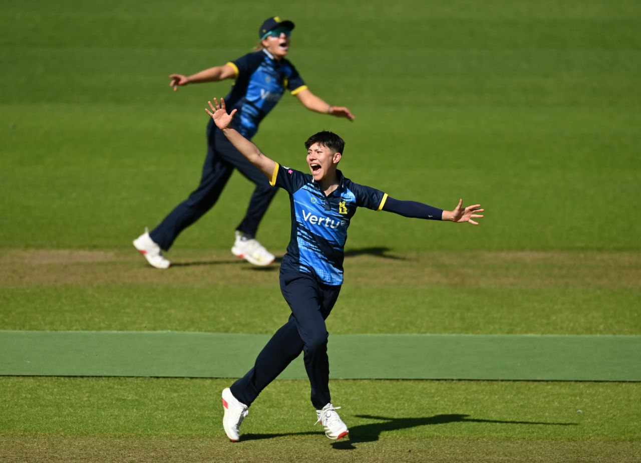 Issy Wong has been in good form for Warwickshire this season, Warwickshire vs Surrey, Women's One-Day Cup, May 4, 2025