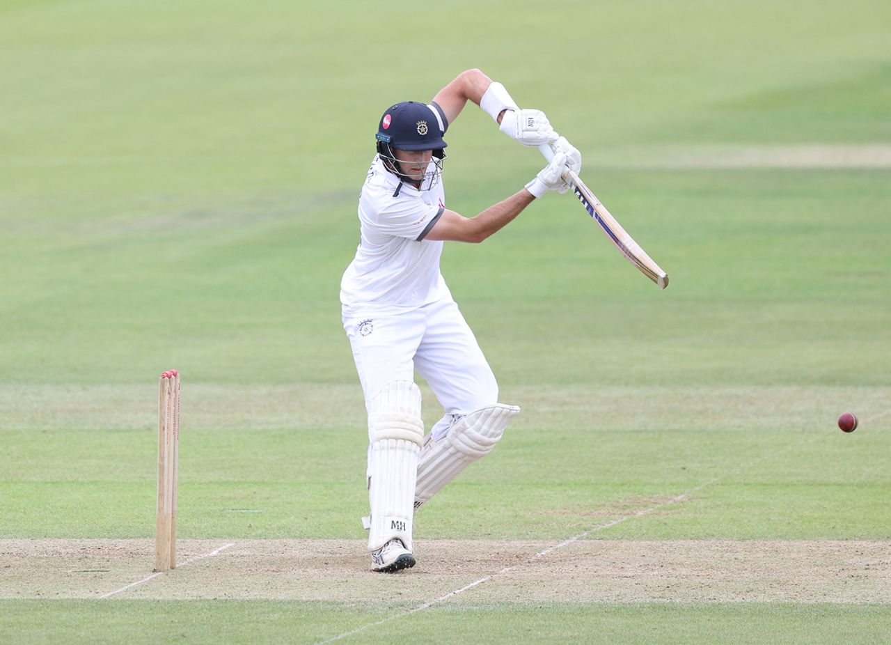 James Fuller punches off the back foot, Hampshire vs Kent, County Championship, Utilita Bowl, July 1, 2024