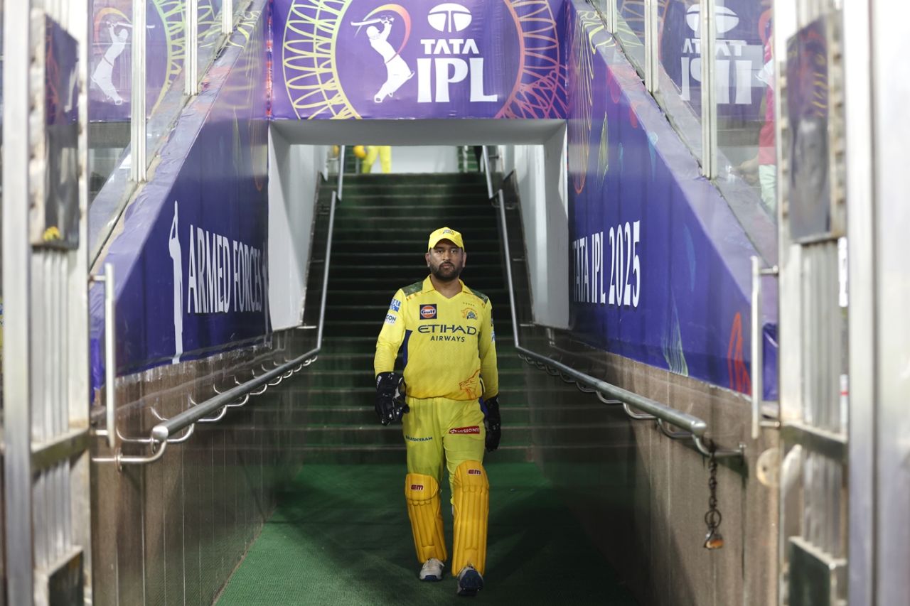 One last time? MS Dhoni walks out with CSK defending 187, Chennai Super Kings vs Rajasthan Royals, IPL 2025, Delhi, May 20, 2025