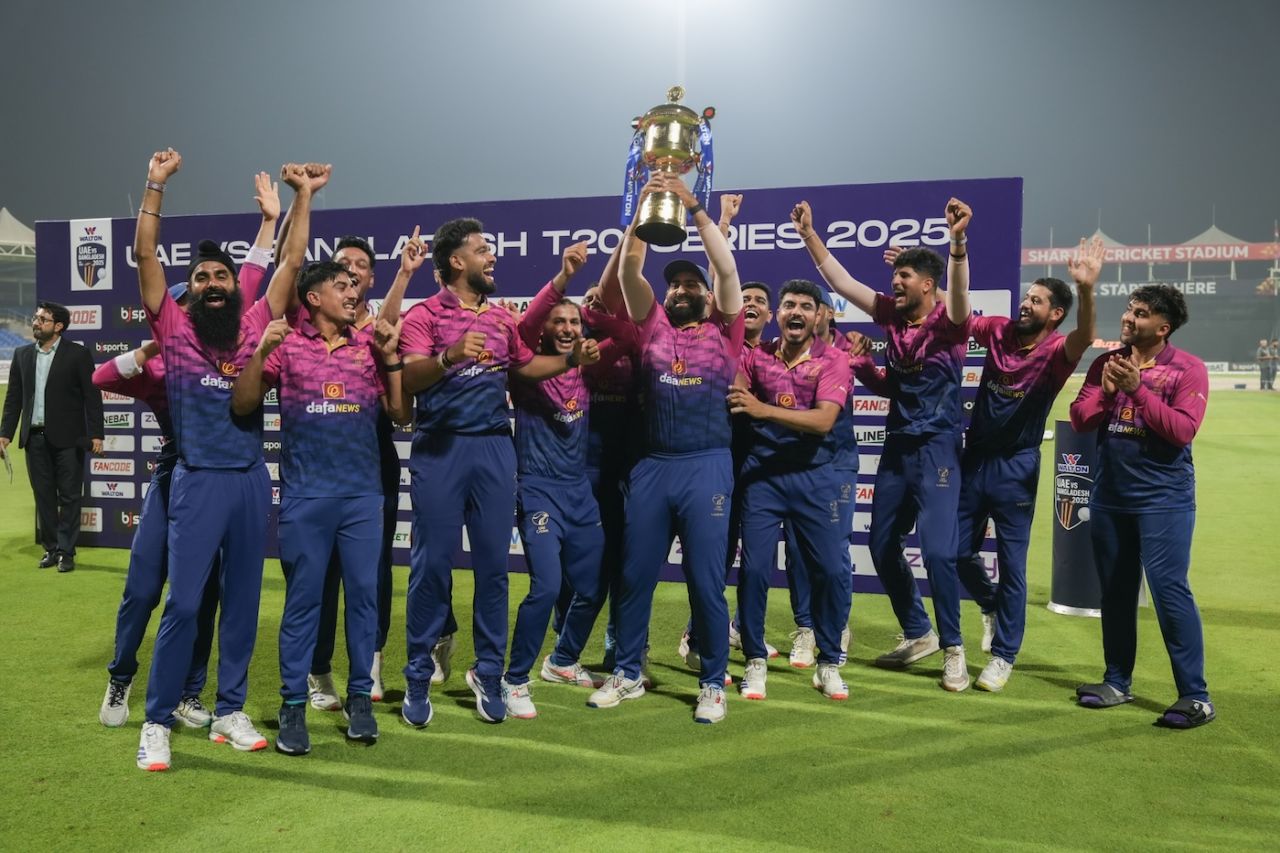 A victorious UAE team celebrates the series win, UAE vs Bangladesh, 3rd T20I, Sharjah, May 21, 2023