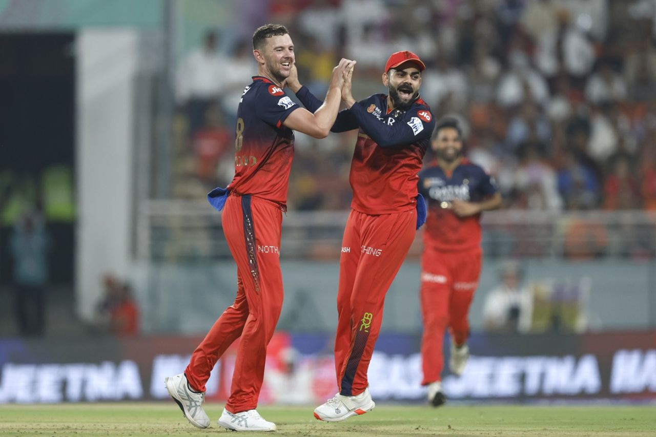 Virat Kohli joins in the celebration as Josh Hazlewood bagged his third, Punjab Kings vs Royal Challengers Bengaluru, IPL 2025, Qualifier 1, New Chandigarh, May 29, 2025