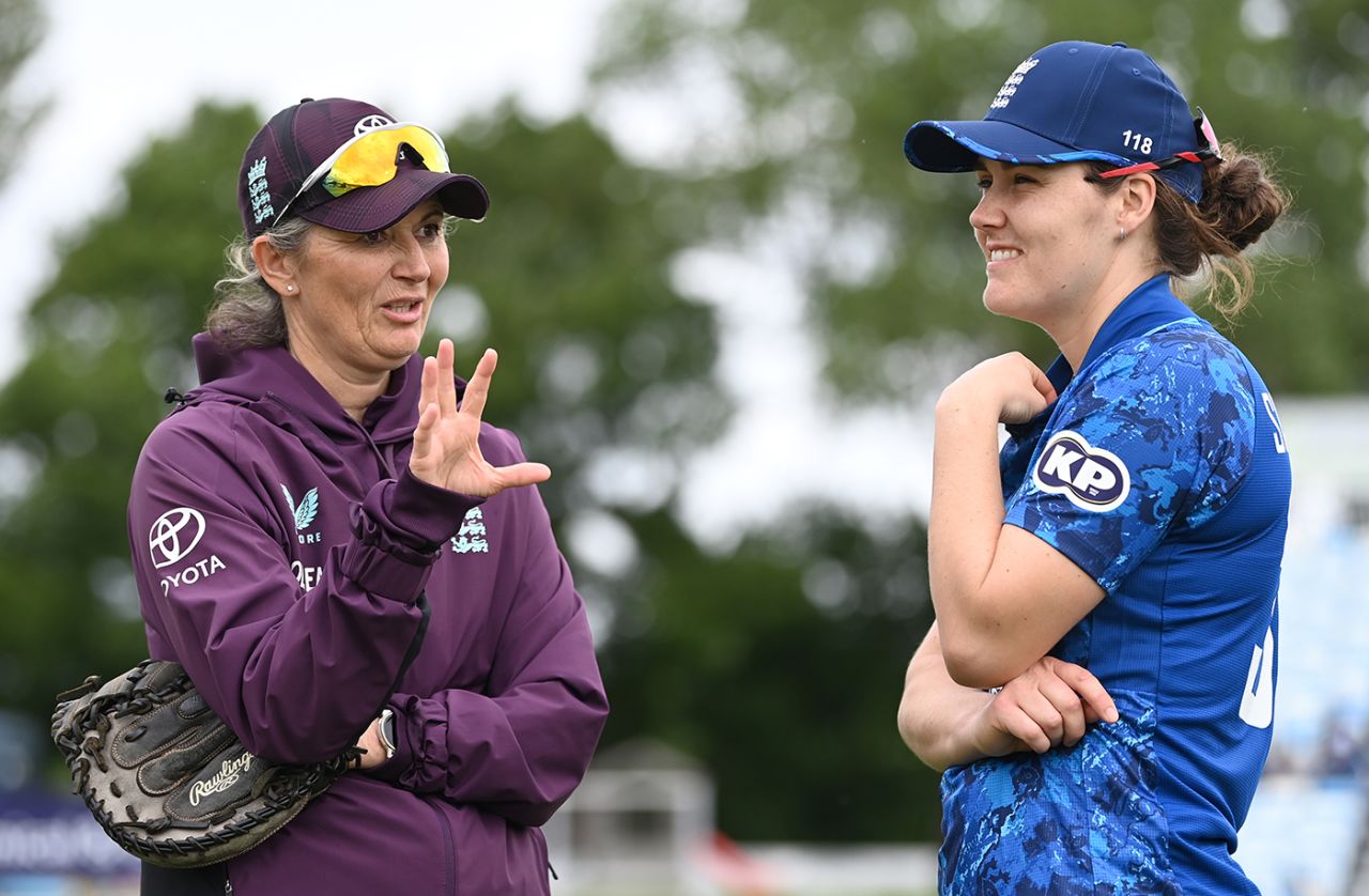 Charlotte Edwards and Nat Sciver-Brunt chat before play, England vs West Indies, 1st women's ODI, Derby, May 30, 2025