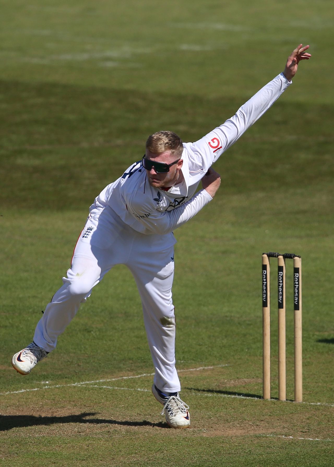 Dan Mousley bowls his offspin, England Lions vs India A, 1st unofficial Test, Canterbury, 1st day, May 30, 2025