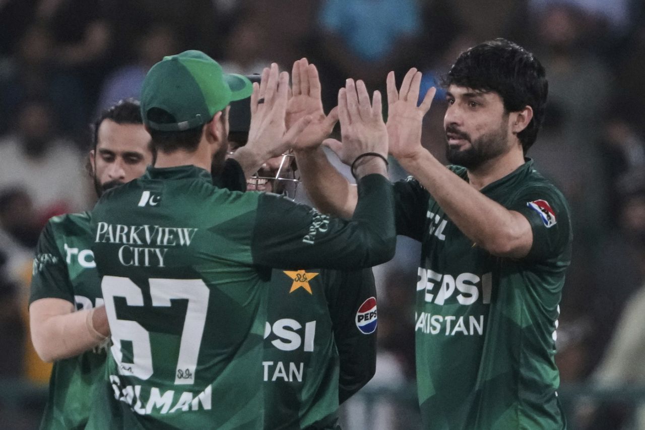 Abrar Ahmed picked three quick wickets, Pakistan vs Bangladesh, 2nd T20I, Lahore, 30 May, 2025