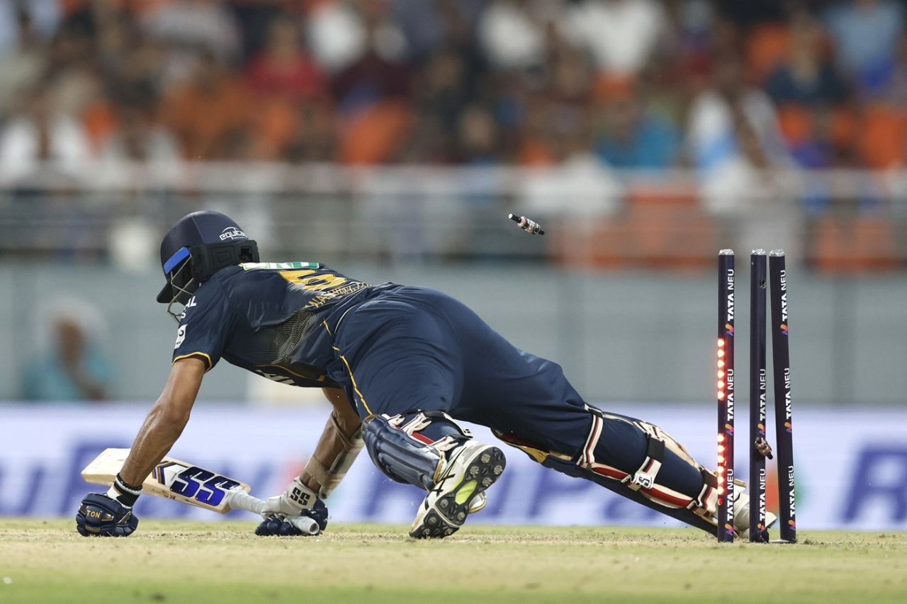 Washington Sundar is floored and bowled after missing a yorker, Gujarat Titans vs Mumbai Indians, IPL 2025, Eliminator, New Chandigarh, May 30, 2025