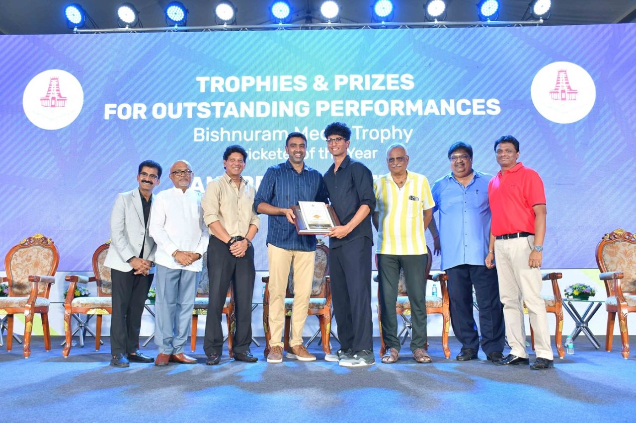 C Andre Siddarth receives an award from R Ashwin, Chennai, May 31, 2025