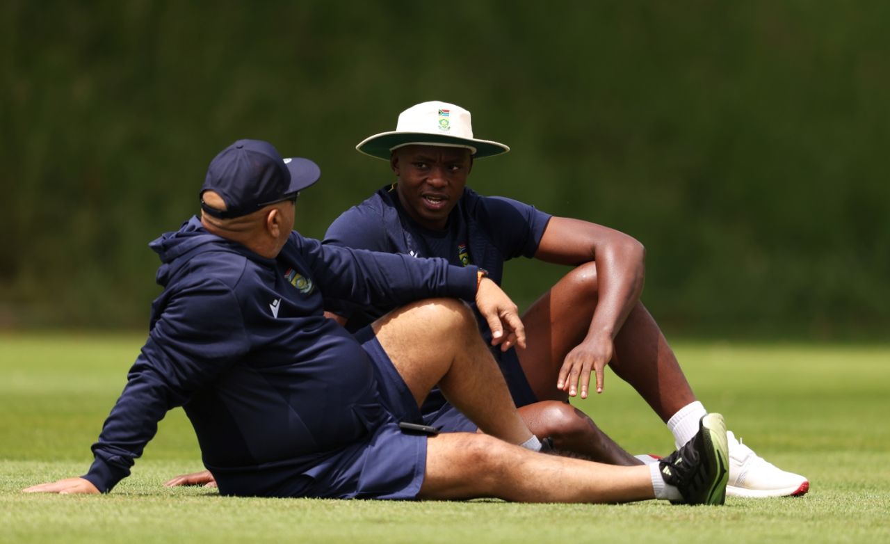 Kagiso Rabada chats with South Africa head coach Shukri Conrad, Arundel, June 1, 2025