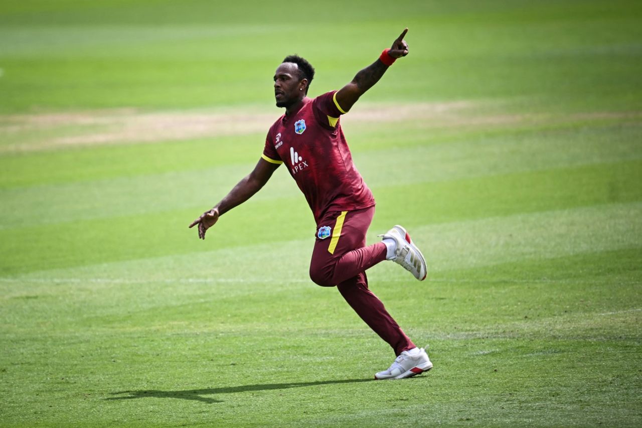 Matthew Forde celebrates Ben Duckett's dismissal, England vs West Indies, 2nd ODI, Cardiff, June 1, 2025