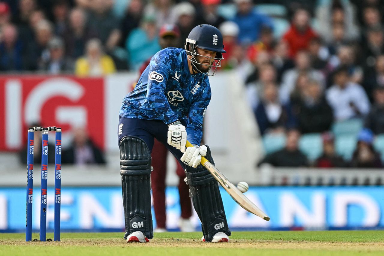 Ben Duckett gets low to scoop, England vs West Indies, 3rd ODI, Kia Oval, June 3, 2025
