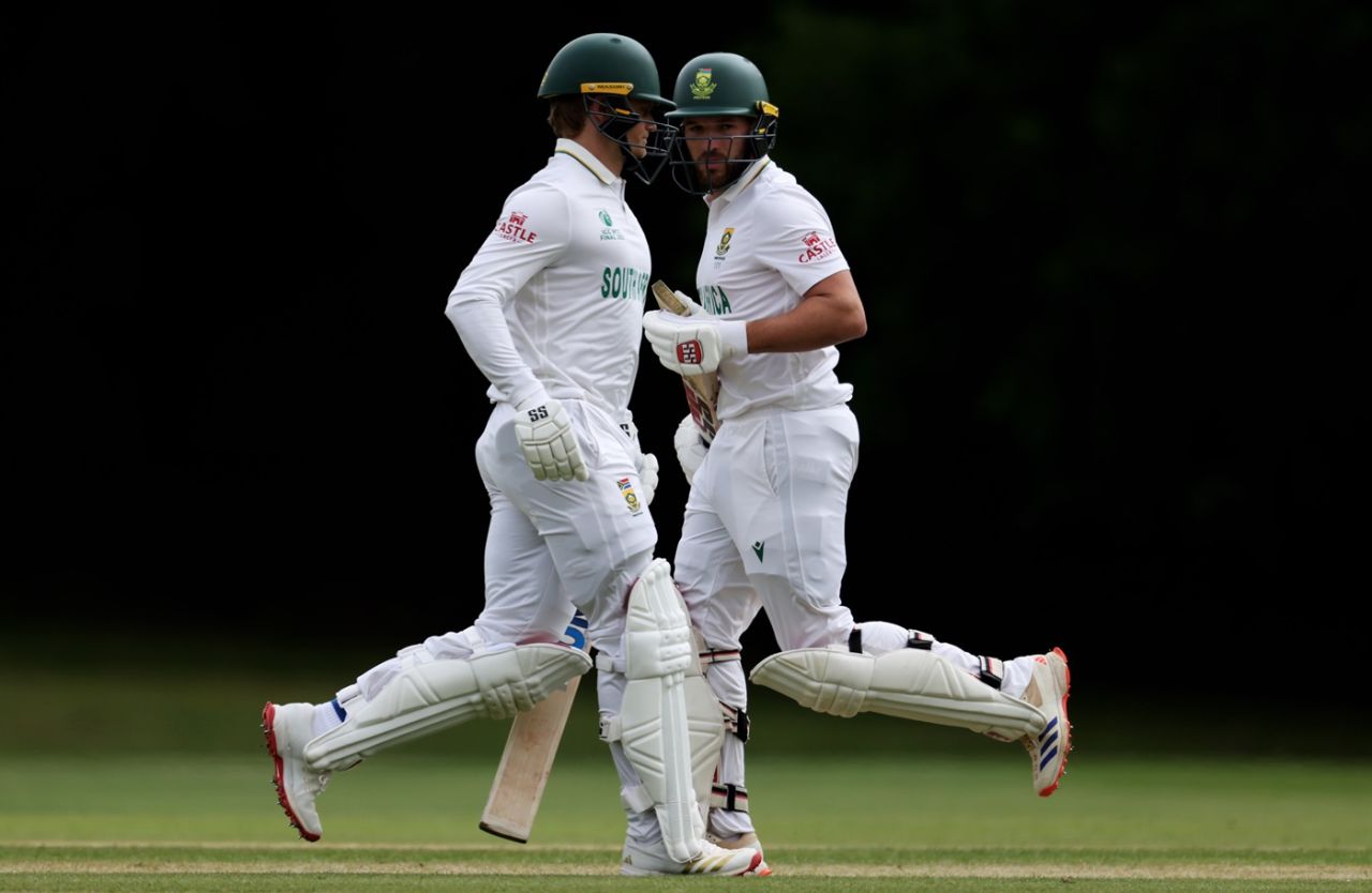 Ryan Rickelton and Wiaan Mulder during the warm-up, South Africans vs Zimbabweans, Tour Match, Arundel, 2nd day, June 4, 2025