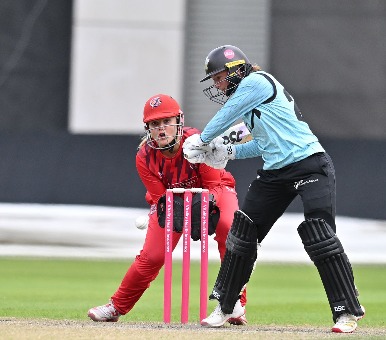 Danni Wyatt-Hodge top-scored for Surrey with 25 off 16, Lancashire vs Surrey, Women's T20 Blast, Old Trafford, June 7, 2025